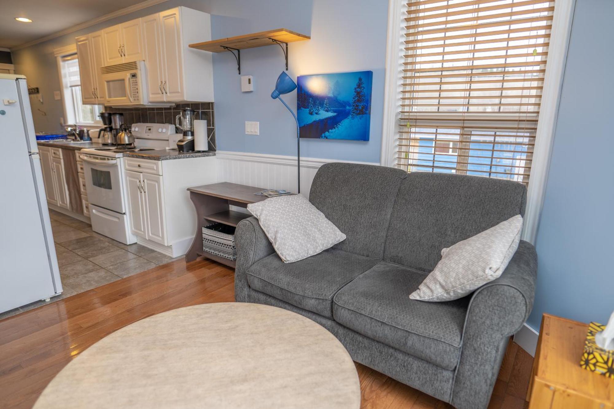 Downtown Whitehorse Apartment In Old Town エクステリア 写真